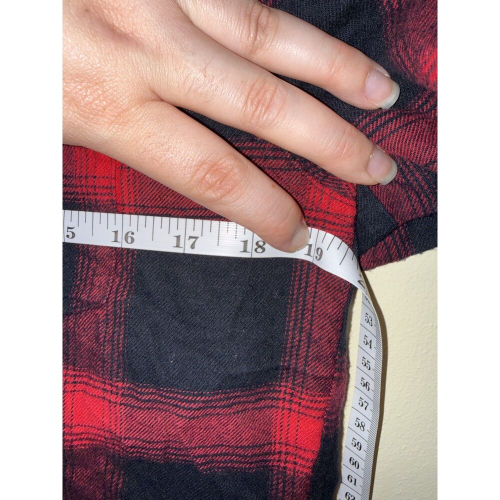 Hollister Men’s Plaid Flannel Shirt Small Red Black Short Sleeve Cotton - Picture 10 of 10